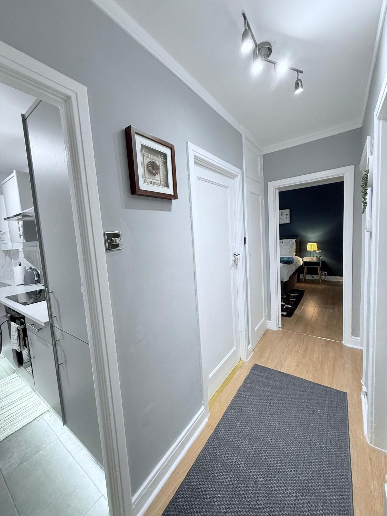 Staylondon - Sleeps 6 With Free Parking - Tourist, Concerts & Matches Exteriör bild