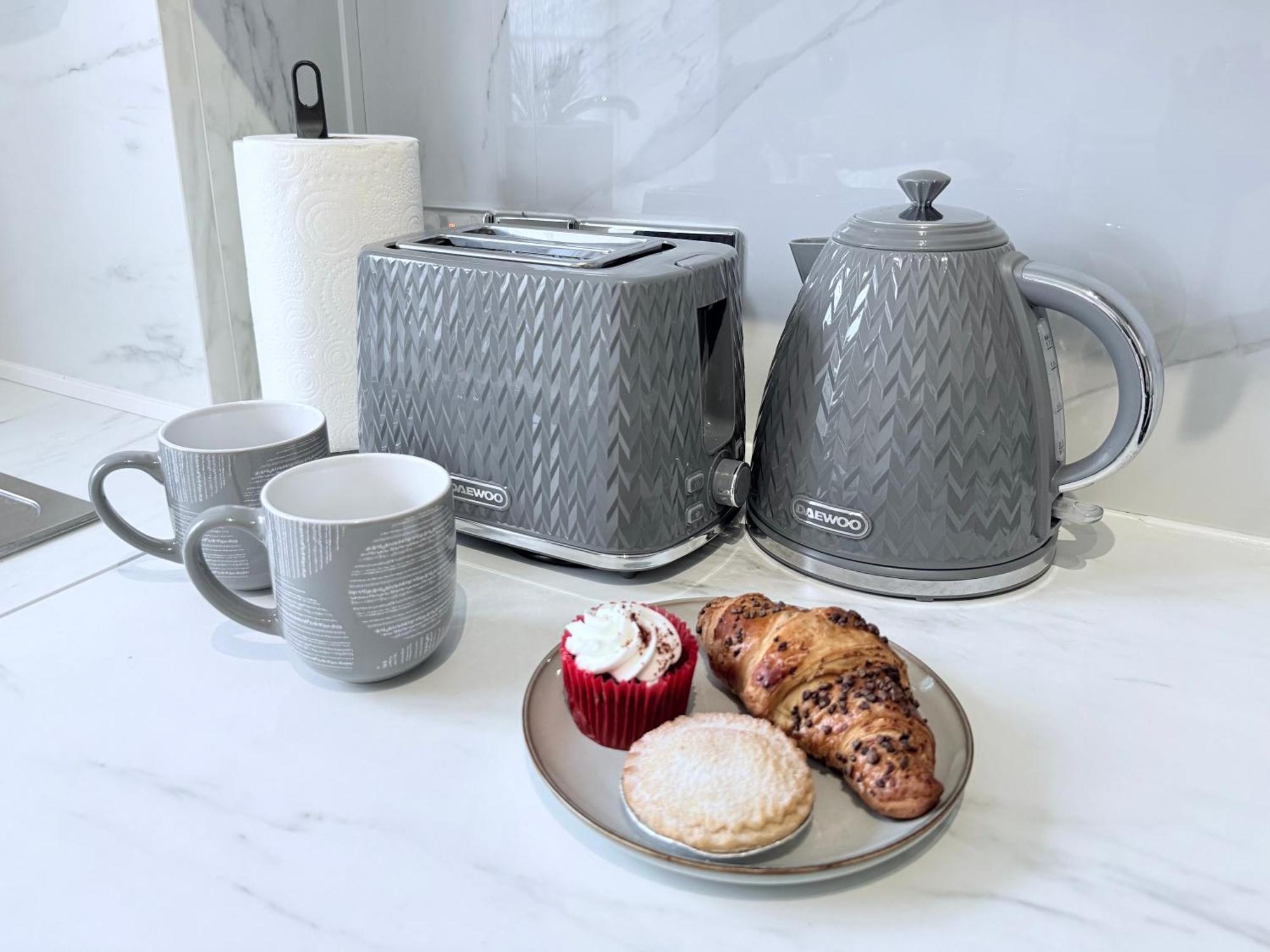 Staylondon - Sleeps 6 With Free Parking - Tourist, Concerts & Matches Exteriör bild