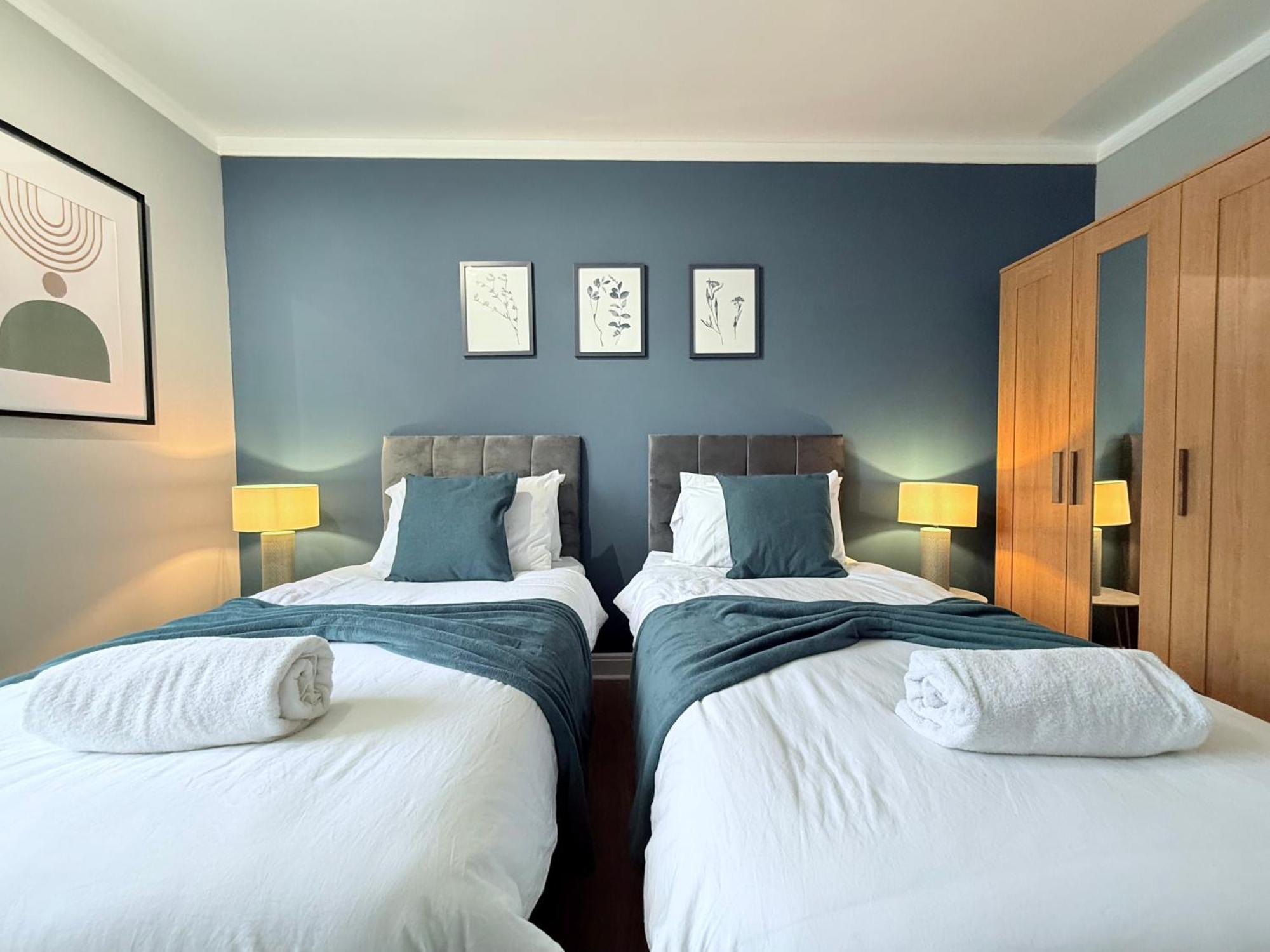 Staylondon - Sleeps 6 With Free Parking - Tourist, Concerts & Matches Exteriör bild